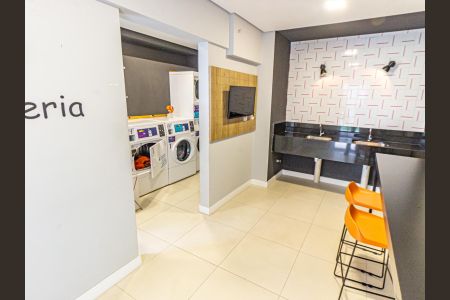 Apartamento para alugar com 34m², 2 quartos e sem vaga Apartamento para alugar com 34m², 2 quartos e sem vagaÁrea comum - Lavanderia