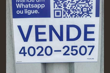 Casa à venda com 360m², 3 quartos e 2 vagas Casa à venda com 360m², 3 quartos e 2 vagasPlaquinha Instalada