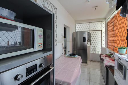 Casa à venda com 360m², 3 quartos e 2 vagas Casa à venda com 360m², 3 quartos e 2 vagasÁrea de Serviço