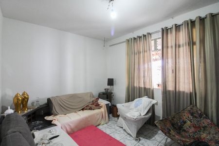 Casa à venda com 360m², 3 quartos e 2 vagas Casa à venda com 360m², 3 quartos e 2 vagasQuarto 1