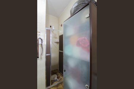 Casa à venda com 360m², 3 quartos e 2 vagas Casa à venda com 360m², 3 quartos e 2 vagasBanheiro Social