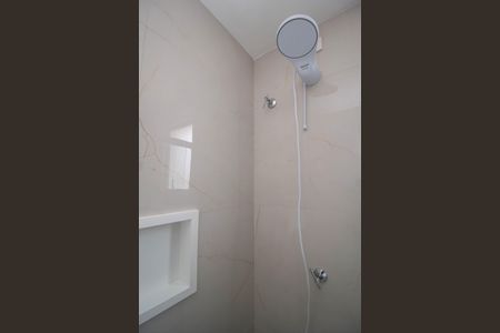 Casa para alugar com 100m², 2 quartos e 2 vagas Casa para alugar com 100m², 2 quartos e 2 vagasBanheiro da Suíte 1