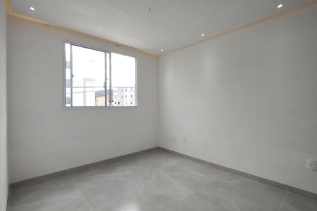 Apartamento para alugar com 76m², 2 quartos e 1 vagaSala