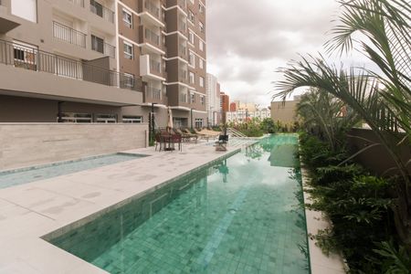 Apartamento à venda com 42m², 1 quarto e sem vagaCondomínio - Piscina 