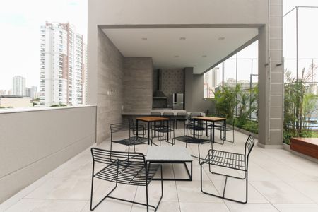 Apartamento à venda com 42m², 1 quarto e sem vagaCondomínio - Churrasqueira 