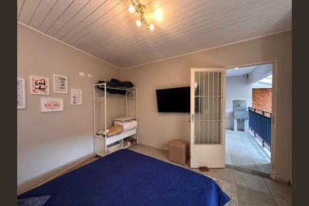 Casa à venda com 220m², 3 quartos e 2 vagas