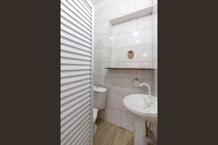 Lavabo de casa para alugar com 0 quarto, 63m² em Jardim Presidente Dutra, Guarulhos