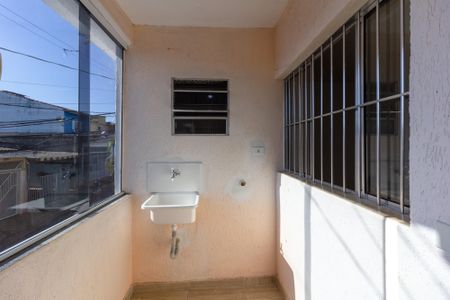 Casa para alugar com 63m², 0 quarto e 1 vagaÁrea de Serviço