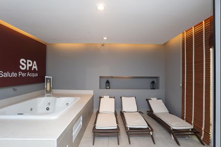 Apartamento à venda com 79m², 2 quartos e 2 vagas Apartamento à venda com 79m², 2 quartos e 2 vagasÁrea Comum