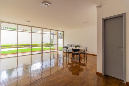 Apartamento à venda com 80m², 2 quartos e 1 vaga Apartamento à venda com 80m², 2 quartos e 1 vagaÁrea comum - Salão de festas