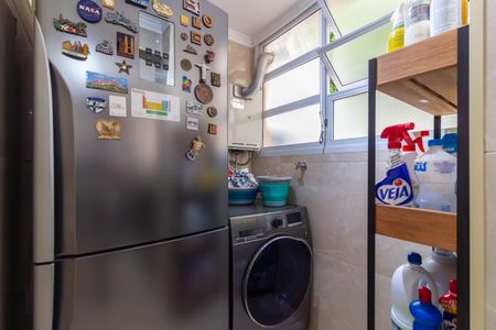 Apartamento à venda com 80m², 2 quartos e 1 vaga Apartamento à venda com 80m², 2 quartos e 1 vagaCozinha e Área de Serviço