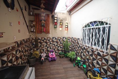 Casa à venda com 100m², 1 quarto e 2 vagasArea Gourmet