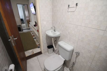 Casa à venda com 100m², 1 quarto e 2 vagasBanheiro