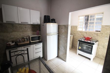 Casa à venda com 100m², 1 quarto e 2 vagasCozinha