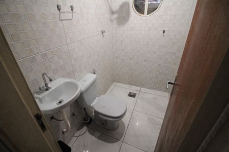 Banheiro de casa à venda com 1 quarto, 100m² em Itaipu, Contagem