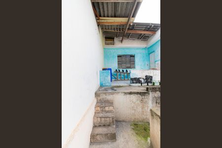 Casa para alugar com 15m², 1 quarto e sem vagaÁrea de Serviço