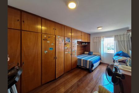 Casa à venda com 500m², 5 quartos e 7 vagasQuarto 2