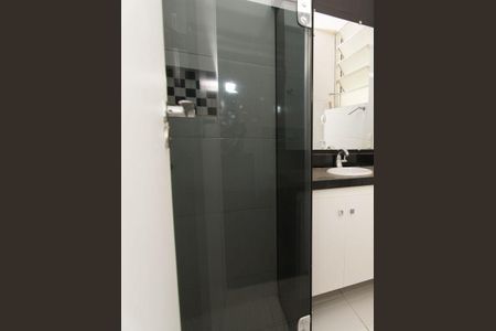 Banheiro  de apartamento à venda com 3 quartos, 110m² em Carmo, Belo Horizonte