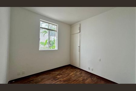 Apartamento à venda com 110m², 3 quartos e 1 vagaQuarto 