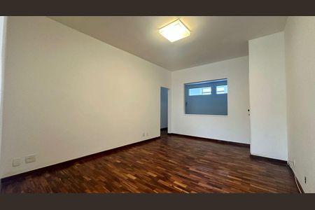 Apartamento à venda com 110m², 3 quartos e 1 vagaSala 
