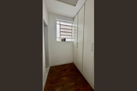 Apartamento à venda com 110m², 3 quartos e 1 vagaDCE