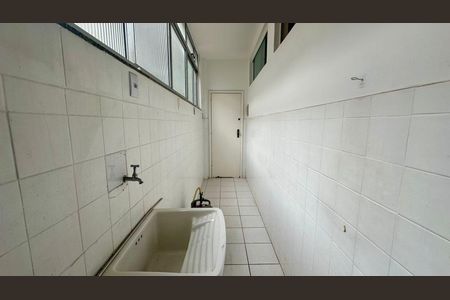 Apartamento à venda com 110m², 3 quartos e 1 vagaÁrea de serviço 