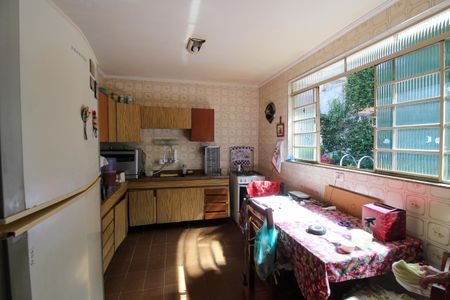 Cozinha de casa à venda com 2 quartos, 160m² em Jardim Jussara, São Paulo