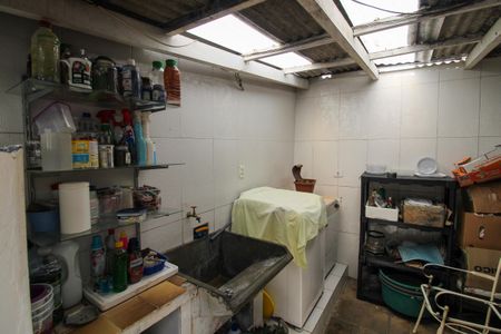 Casa à venda com 160m², 2 quartos e 2 vagas Casa à venda com 160m², 2 quartos e 2 vagasÁrea de Serviço