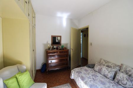 Casa à venda com 160m², 2 quartos e 2 vagas Casa à venda com 160m², 2 quartos e 2 vagasQuarto 1