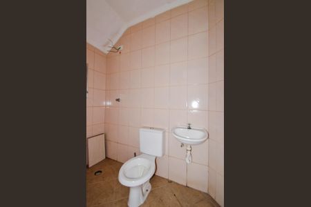 Casa à venda com 165m², 4 quartos e 4 vagas Casa à venda com 165m², 4 quartos e 4 vagasÁrea de Serviço - Banheiro de Serviço