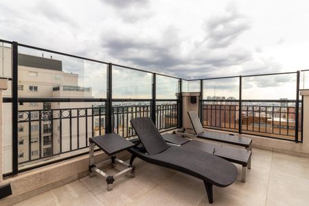 Apartamento à venda com 306m², 4 quartos e 5 vagasPiscina
