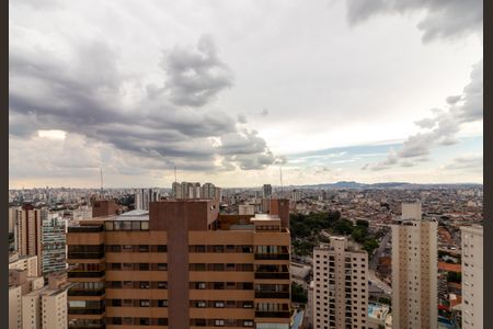 Apartamento à venda com 306m², 4 quartos e 5 vagasPiscina - Vista