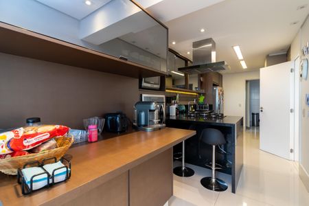 Apartamento à venda com 306m², 4 quartos e 5 vagasCozinha