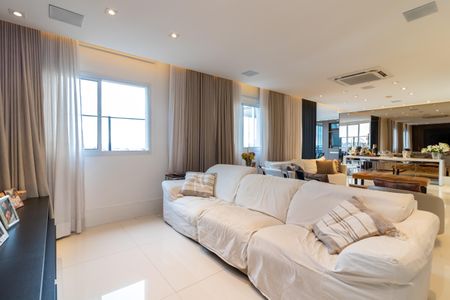 Apartamento à venda com 306m², 4 quartos e 5 vagasSala de Estar