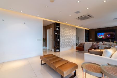 Apartamento à venda com 306m², 4 quartos e 5 vagasSala de Estar