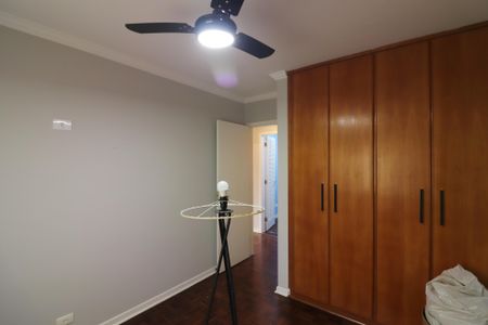 Apartamento à venda com 118m², 3 quartos e 2 vagasQuarto 3