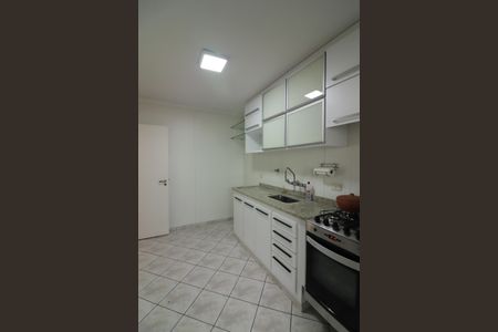 Apartamento à venda com 118m², 3 quartos e 2 vagasCozinha 