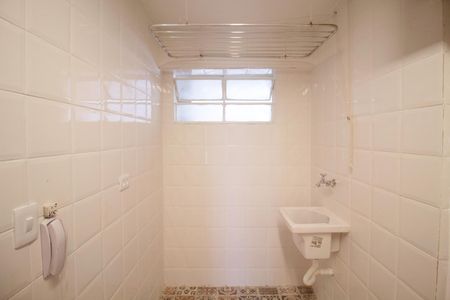 Apartamento para alugar com 42m², 1 quarto e sem vaga Apartamento para alugar com 42m², 1 quarto e sem vagaÁrea de serviço