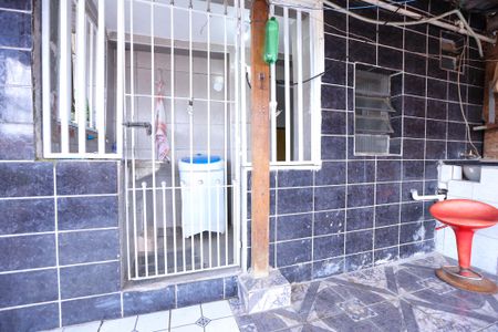 Casa para alugar com 20m², 1 quarto e sem vagaÁrea de Serviço