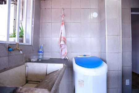 Casa para alugar com 20m², 1 quarto e sem vagaÁrea de Serviço