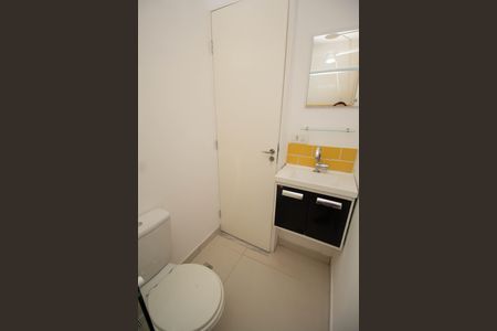 Banheiro  de kitnet/studio para alugar com 1 quarto, 25m² em Jardim Sao Ricardo, São Paulo