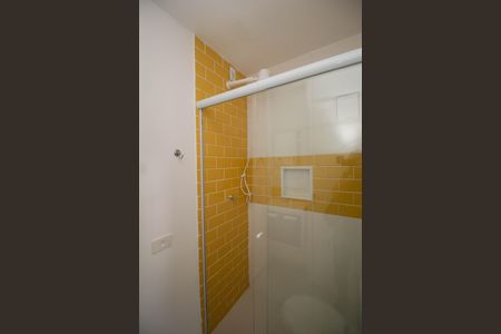 Banheiro  de kitnet/studio para alugar com 1 quarto, 25m² em Jardim Sao Ricardo, São Paulo