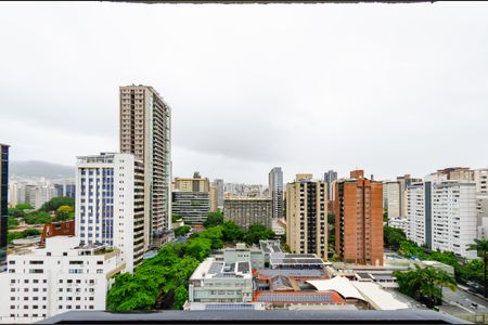 Vista de apartamento para alugar com 1 quarto, 45m² em Funcionários, Belo Horizonte