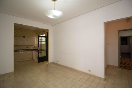 Casa à venda com 248m², 3 quartos e 1 vagaCopa