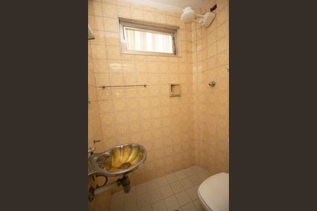 Casa à venda com 248m², 3 quartos e 1 vagaBanheiro 2