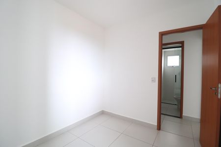 Apartamento para alugar com 51m², 2 quartos e 1 vagaQuarto 1