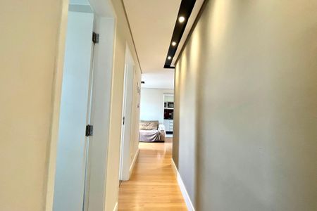 Apartamento à venda com 54m², 2 quartos e 1 vaga Apartamento à venda com 54m², 2 quartos e 1 vagaCorredor