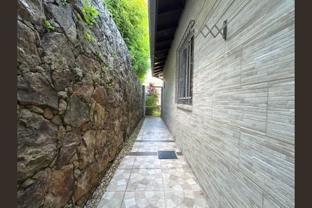 Casa para alugar com 145m², 3 quartos e 2 vagasQuintal