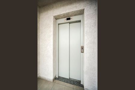 Apartamento para alugar com 33m², 1 quarto e sem vagaHall do elevador