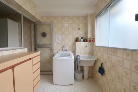 Apartamento para alugar com 112m², 3 quartos e 1 vagaÁrea de Serviço